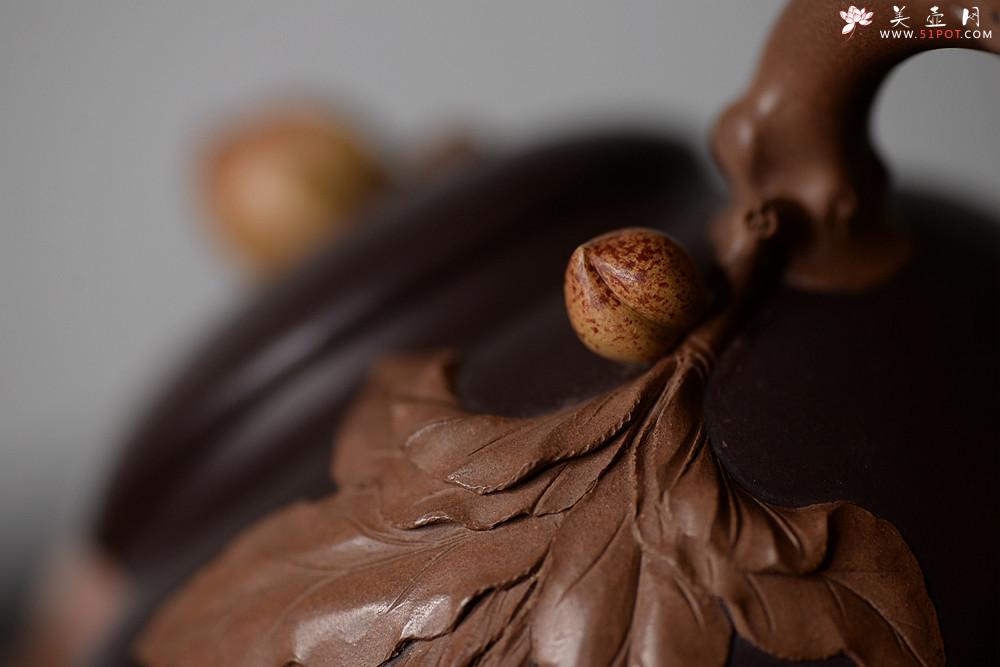 紫砂壶图片：原创作品 孙伟强张新亚合作 寿桃 饱满大气 贴叶精湛 - 美壶网