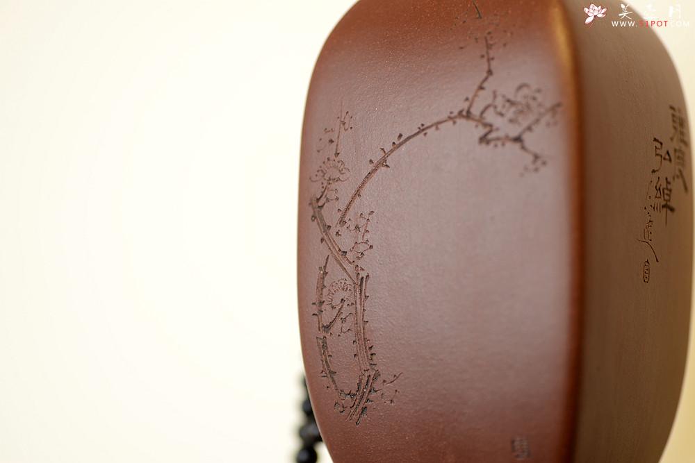 紫砂壶图片：张秋平制作 陆轶舟装饰 全手四方花樽 文气作品~ - 美壶网