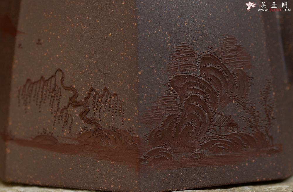 紫砂壶图片：泥绘通景山水 工整挺拔 全手高八方  - 美壶网