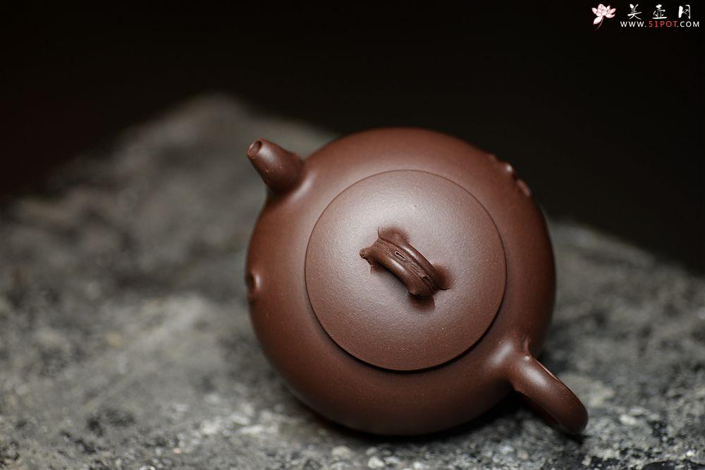 紫砂壶图片：高雪琴新作 线条流畅 端庄秀美 新意花器 全手冬韵 - 美壶网