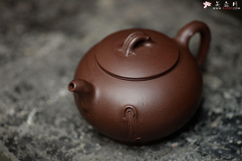 紫砂壶图片：高雪琴新作 线条流畅 端庄秀美 新意花器 全手冬韵 - 美壶网