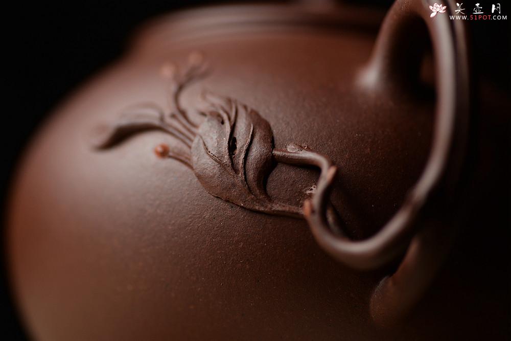 紫砂壶图片：钱小珍作品  全手夏艳~ 吴震夫人 灵秀花货 - 美壶网