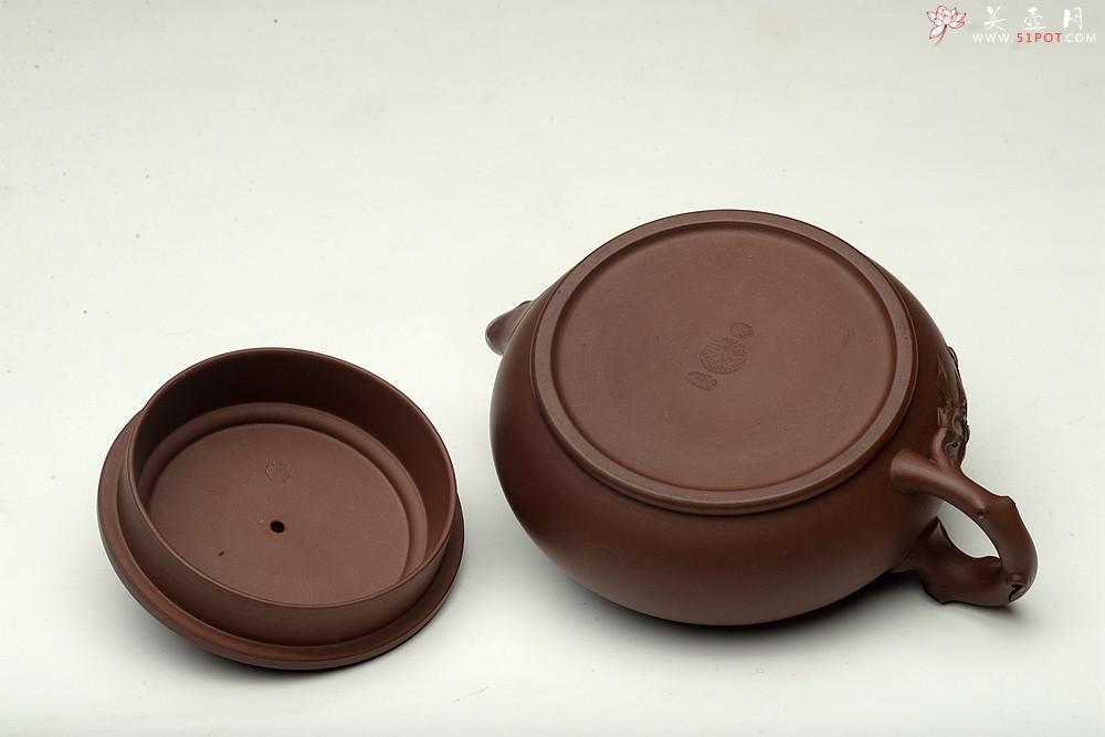 紫砂壶图片：春天的气息~大口实用 玉兰迎春 孙伟强张新亚合作原创作品 - 美壶网