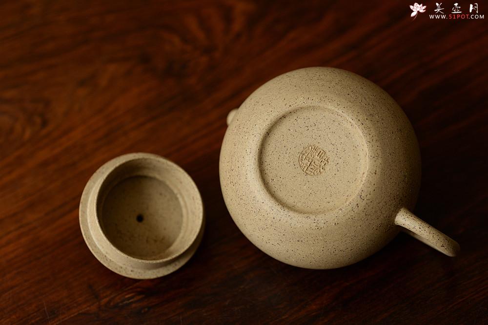 紫砂壶图片：徐亚春跨年全手力作 珠圆玉润 手工练泥共生矿 圆珠 不接受定做o(∩_∩)o  - 美壶网