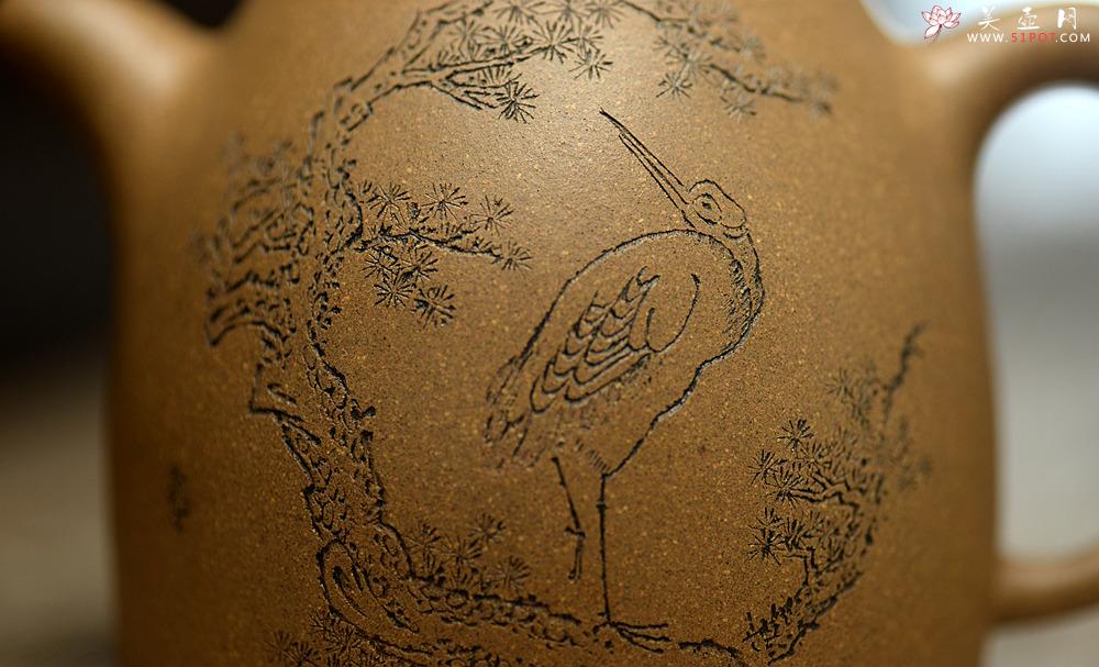 紫砂壶图片：张听刚装饰 朴素敦厚 大气 全手大秦权 高寿仙鹤 - 美壶网