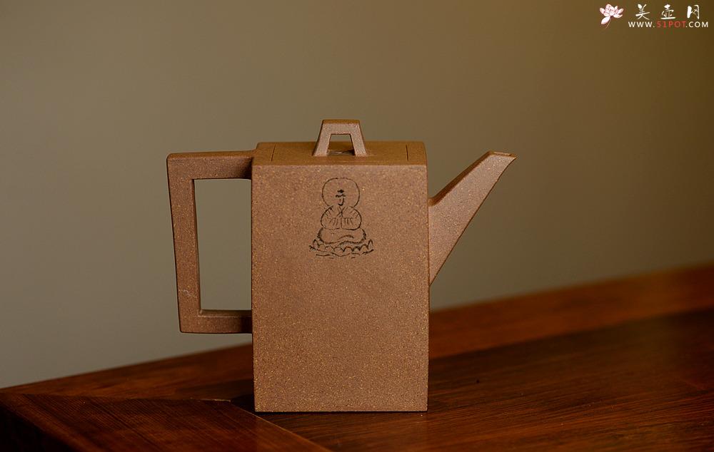 紫砂壶图片：詹黎明實力之作 剛正挺拔 全手磚方 餘韵可品o(∩_∩)o   - 美壶网