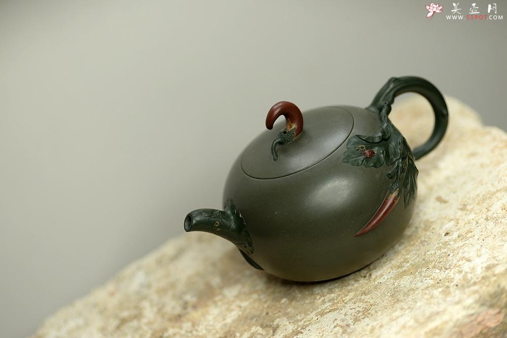 紫砂壶图片：原创作品 孙伟强张新亚合作 辣椒 红红火火 贴叶精湛细腻 - 美壶网