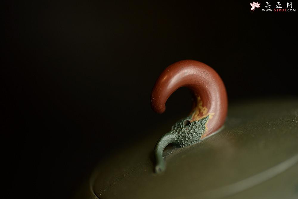 紫砂壶图片：原创作品 孙伟强张新亚合作 辣椒 红红火火 贴叶精湛细腻 - 美壶网