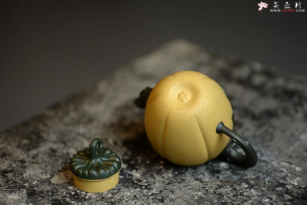 紫砂壶图片：原创作品 本段小金瓜 灵巧曼妙 夏日利器 孙伟强张新亚合作 - 美壶网