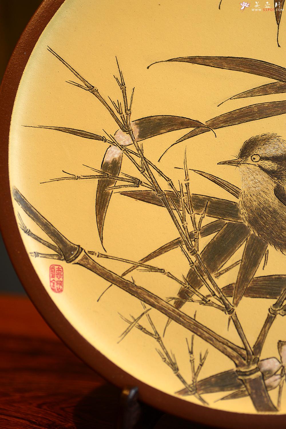 紫砂壶图片：宋画之清雅 张听刚精心之作 花鸟挂盘 文房雅物 传统紫砂着色 - 美壶网