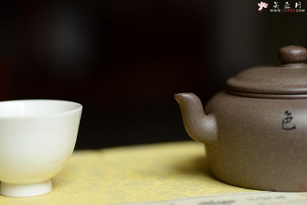 紫砂壶图片：国助工唐文全手新作 隐乐壶 大口实用 端庄秀气 - 美壶网