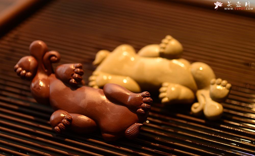 紫砂壶图片：美壶特惠 做工精细 生动传神 貔貅~~茶盘尤物 - 美壶网