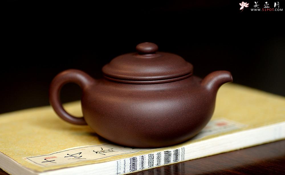 紫砂壶图片：施梦佳新作 全手仿古 传统经典 韵味十足 - 美壶网