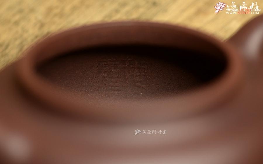 紫砂壶图片：施梦佳新作 全手仿古 传统经典 韵味十足 - 美壶网