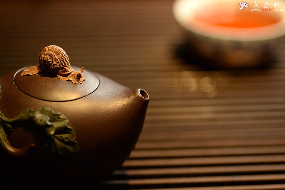 紫砂壶图片：田园清趣 理趣兼备 合于美学 茄形高年惬意壶 孙伟强张新亚合作 - 美壶网