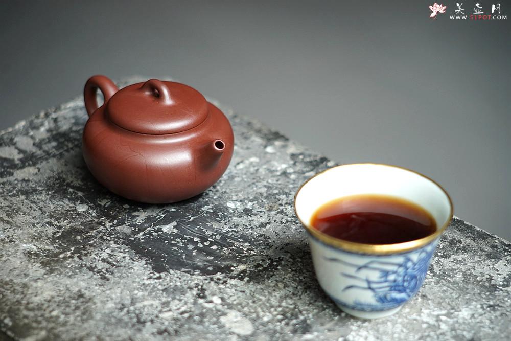 紫砂壶图片：俞欣荣新作 美壶特惠 经典实用 出水如注 线条流畅 做工精致 汉韵（高旭峰款式） - 美壶网