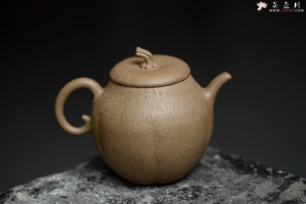 紫砂壶图片：潘小东全手新作 学院风 亭亭玉立 文气可人 玉瓜 - 美壶网