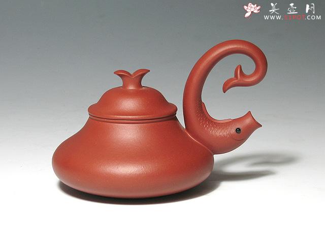 紫砂壶图片:九龙戏水 - 美壶网