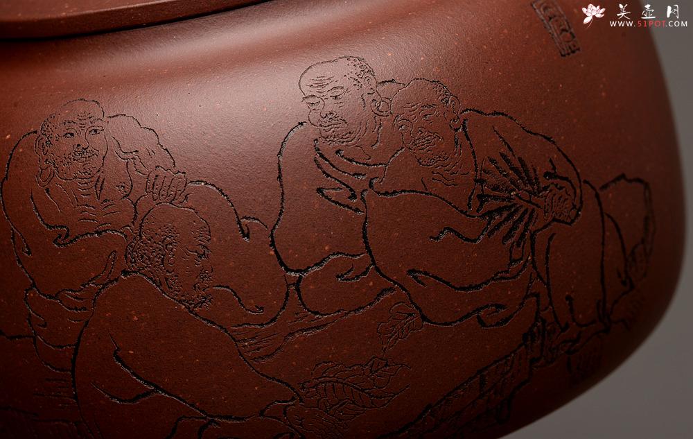 紫砂壶图片：钱建荷全手新作 环玉提梁 做工精致 浑厚大气 国助袁德波装饰  - 美壶网