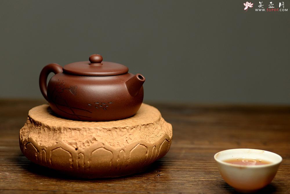 紫砂壶图片：实用佳器 秀气可爱 扁拙 - 美壶网