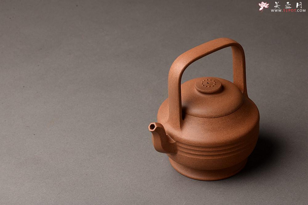 紫砂壶图片：钱建荷全手新作 书房茗器 博古提梁 做工精致 浑厚大气 - 美壶网