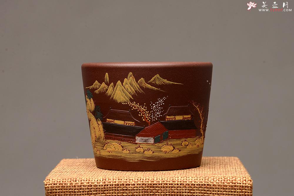 紫砂壶图片：美壶定制 主人杯 泥绘通景山水 古朴雅致 - 美壶网