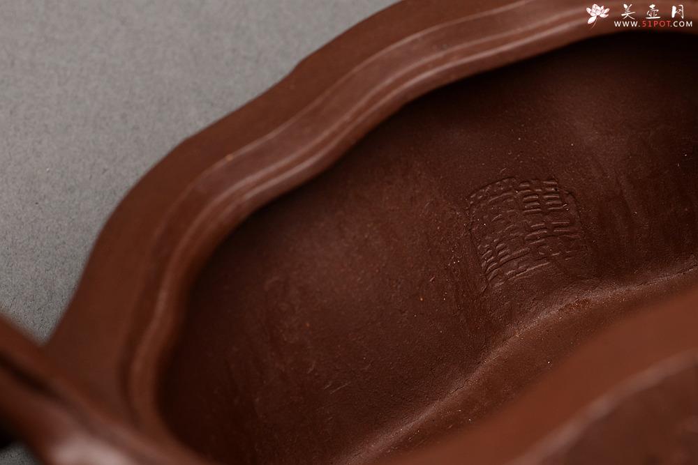 紫砂壶图片：单志萍老师新品 精品全手提梁梅桩 难度大 立体梅花~精神喜庆 - 美壶网