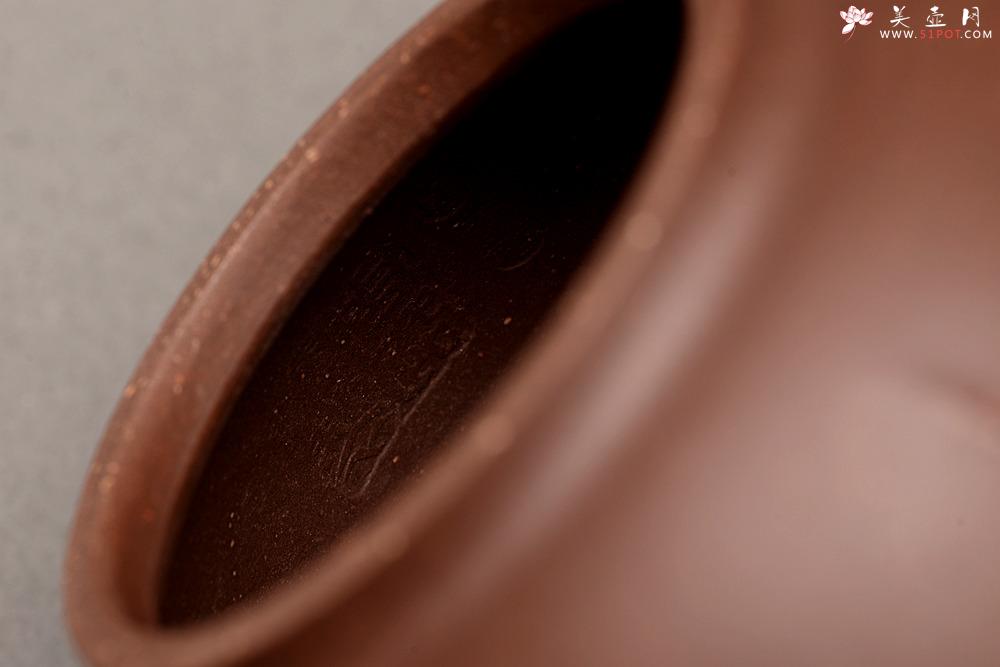 紫砂壶图片：周路健全手新作 线条流畅 稳重敦厚 难得老紫泥 印月 - 美壶网