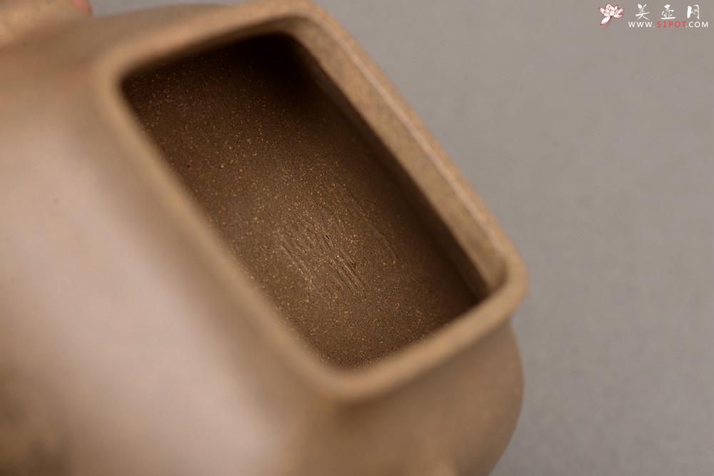 紫砂壶图片：顾文君乙未冬新品 平稳秀美 随方就圆 优质青段 全手雅亭四方 - 美壶网