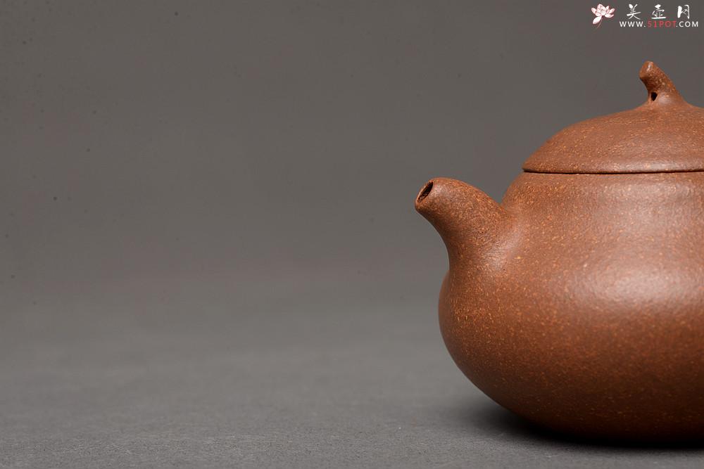 紫砂壶图片：张悦乙未年冬全手作品 段泥小梨形 颇具韵律 优质老段 实用可人 - 美壶网
