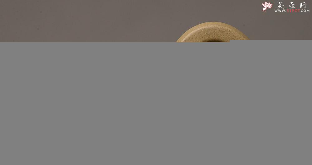 紫砂壶图片：优质本山段 型制精进 全手六方华樽 方器经典 俊秀耐品~工精 - 美壶网