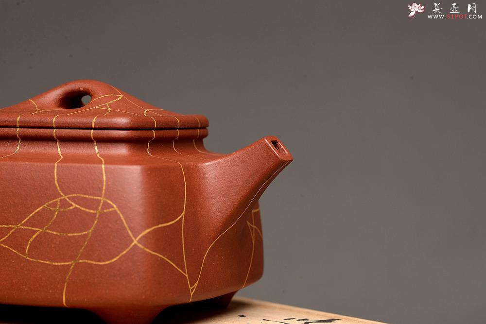 紫砂壶图片：优质底槽青 冰纹魅力~沉稳之作 全手金律四方 真金装饰 - 美壶网