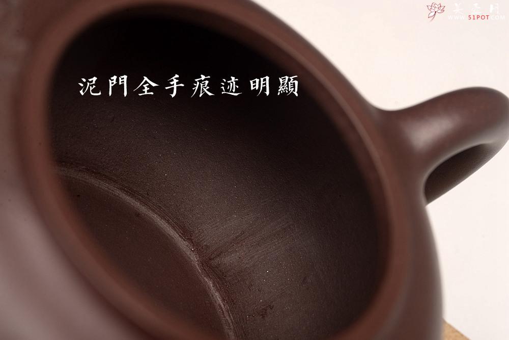 紫砂壶图片：高雪琴乙未年全手原创作品 陆轶舟精心装饰 云卷云舒 雅致 云锦 - 美壶网