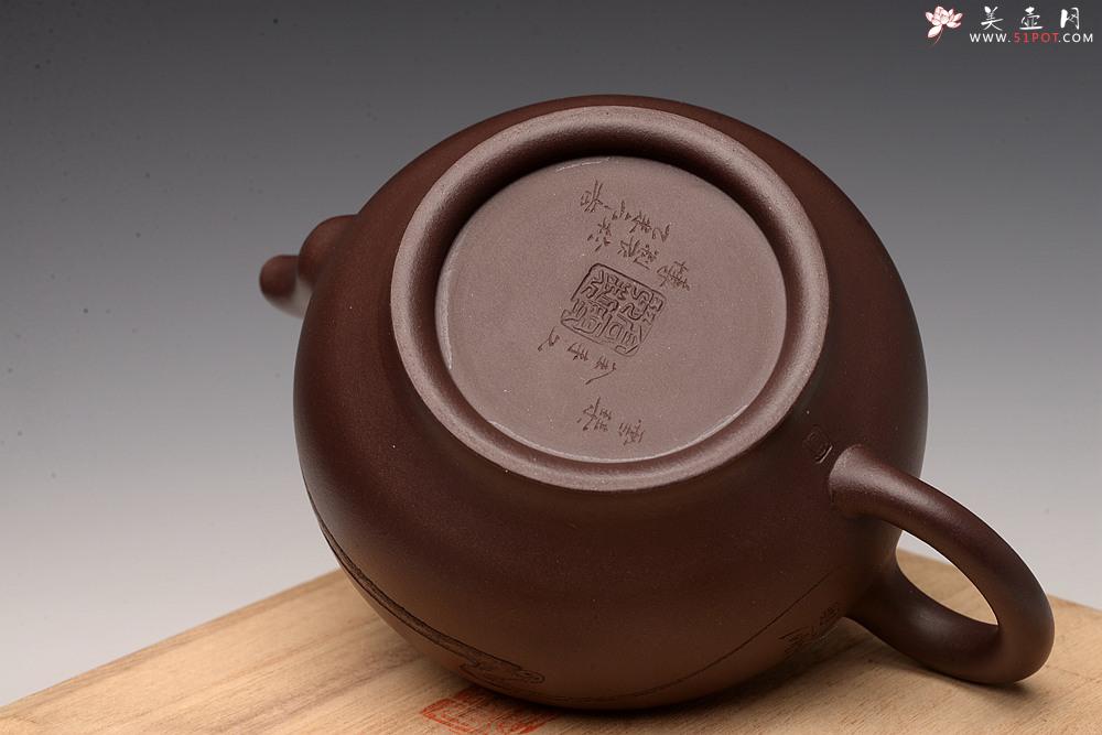 紫砂壶图片：高雪琴乙未年全手原创作品 陆轶舟精心装饰 云卷云舒 雅致 云锦 - 美壶网