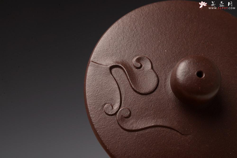 紫砂壶图片：高雪琴乙未年全手原创作品 陆轶舟精心装饰 云卷云舒 雅致 云锦 - 美壶网