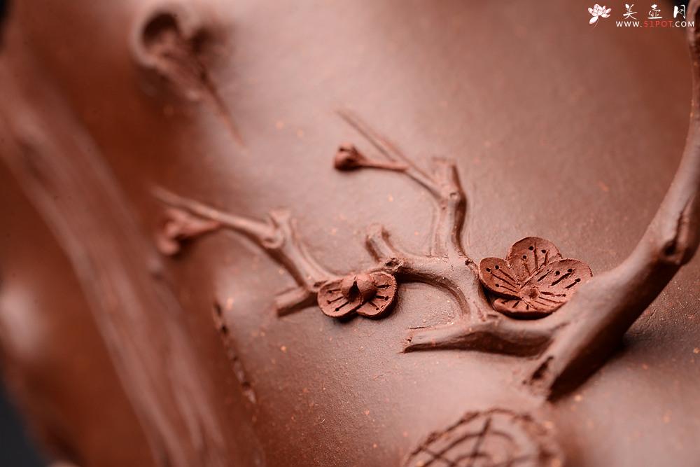 紫砂壶图片：单志萍丙申春精品 雄厚老辣 进步明显 全手混方梅桩 立体贴花 - 美壶网