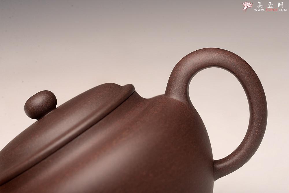 紫砂壶图片：邵春良老师供料 高温紫泥 全手摹古之抱翁 泥色沉稳 浑厚耐品~ - 美壶网