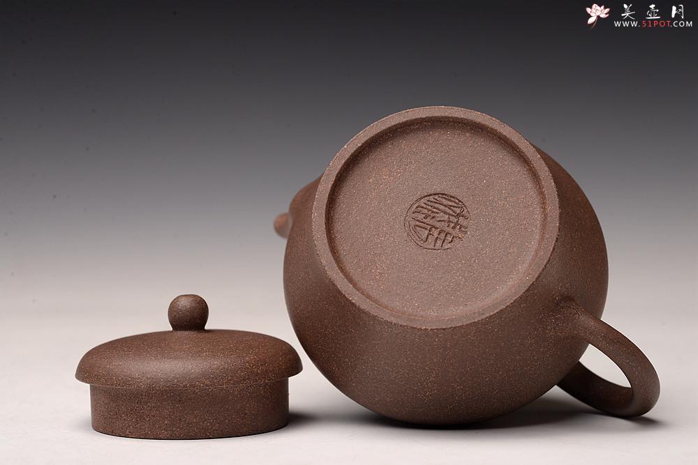 紫砂壶图片：周斌丙申夏新作 上下刹凹 挺拔秀气 小品高虚扁 油润老青灰 - 美壶网