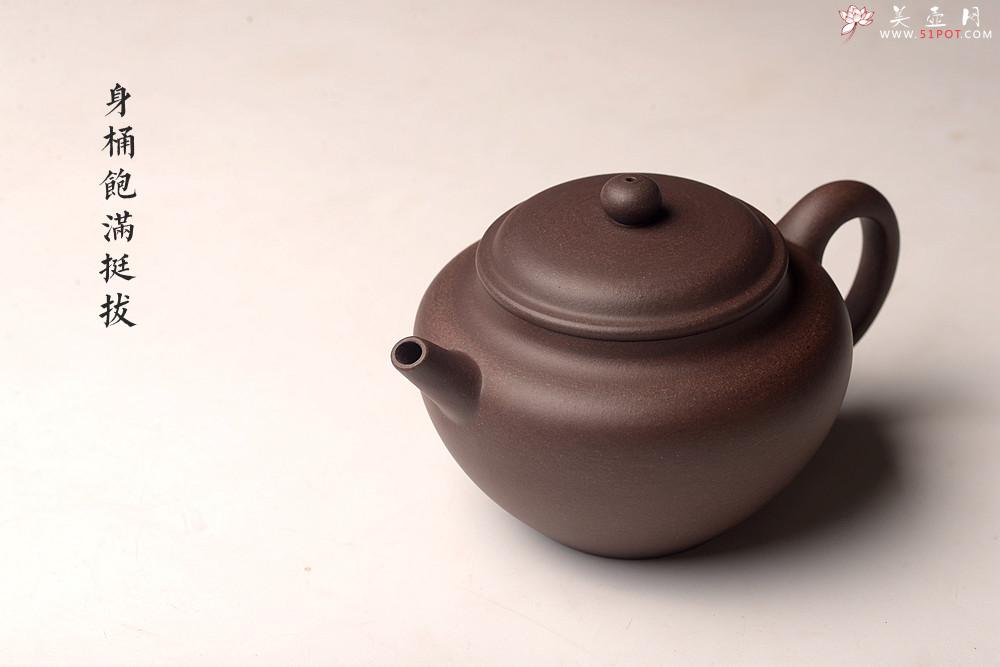 紫砂壶图片：邵春良老师供料 高温紫泥 全手摹古之抱翁 泥色沉稳 浑厚耐品~ - 美壶网
