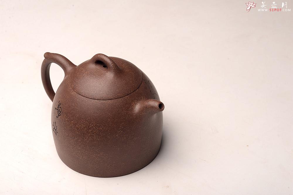 紫砂壶图片：周斌全手新作 朴素敦厚 全手秦权 文气佳品 游心堂主人装饰 油润段泥 - 美壶网
