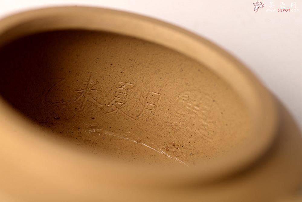 紫砂壶图片：耿其群全手精品 单片拍打 纯净本绿 传统经典 周盘 - 美壶网