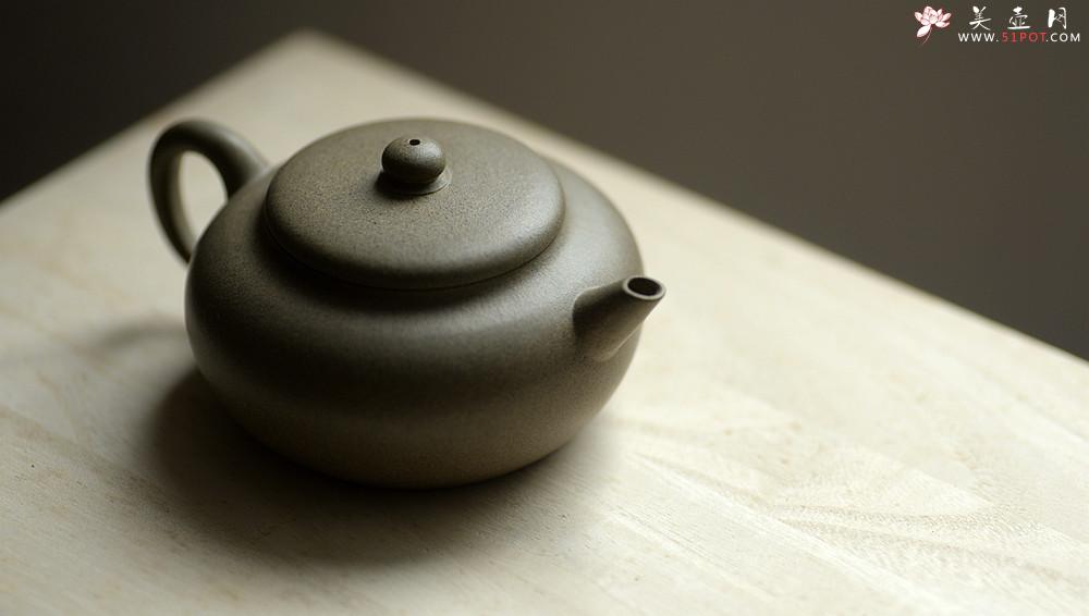 紫砂壶图片：王薇实用全手 圆润可人 优质青段 小玉扁 - 美壶网