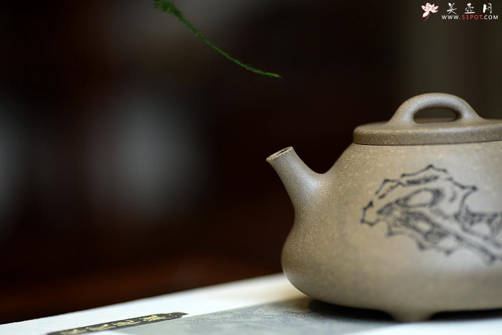 紫砂壶图片：周路健丙申夏全手新作  古意盎然 优质青段 心舟石瓢 陆轶舟文气装饰 - 美壶网