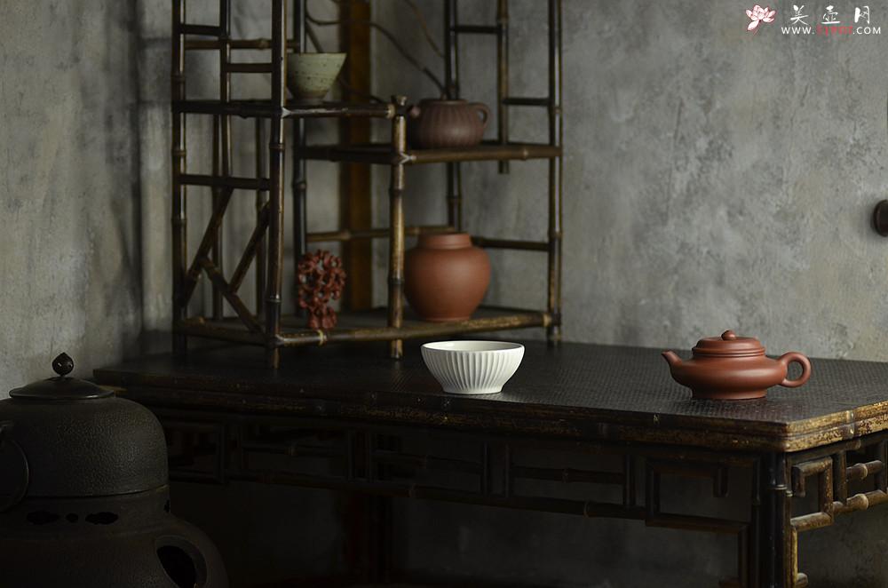 紫砂壶图片：美壶特惠 泓渝山房新品 小虚扁 文雅秀气 传统实用 - 美壶网