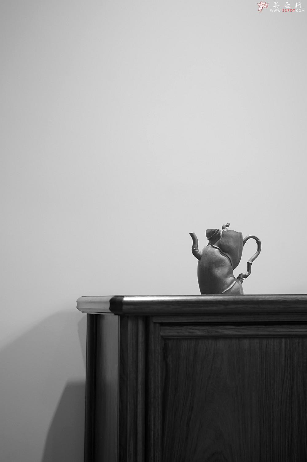 紫砂壶图片:林秀明丙申夏全手原创 摹竹韵寓隐逸之风 隐逸二式 养怡之福可得永年 - 美壶网