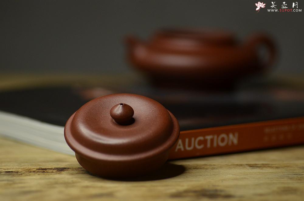 紫砂壶图片：美壶特惠 泓渝山房新品 小虚扁 文雅秀气 传统实用 - 美壶网