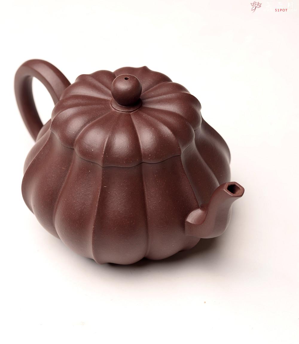 紫砂壶图片：酒虎丙申夏全手摹古 陈腐老紫泥  菱花 精美筋纹  进步之作 - 美壶网