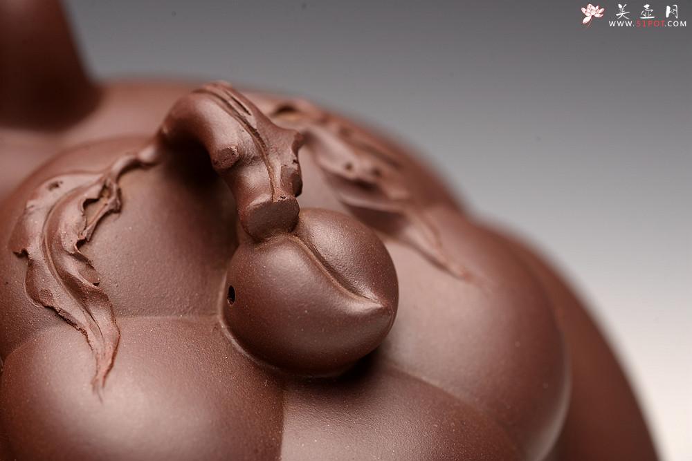 紫砂壶图片：酒虎丙申夏 精品之作 大气磅礴 全手工上合桃 和石装饰 珍藏 - 美壶网