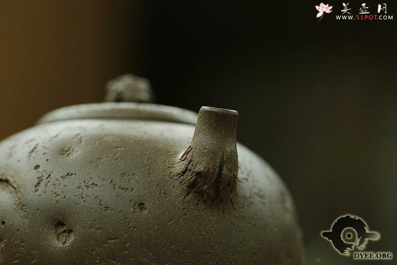 紫砂壶图片：金蟾龚春欣赏 - 美壶网