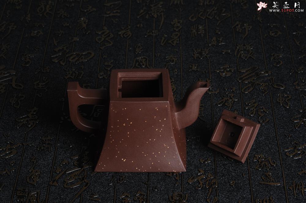 紫砂壶图片：美壶特惠 全手工四方镶制铺砂方钟 一气呵成 口盖完美无暇 未整过口 不露砂 - 美壶网